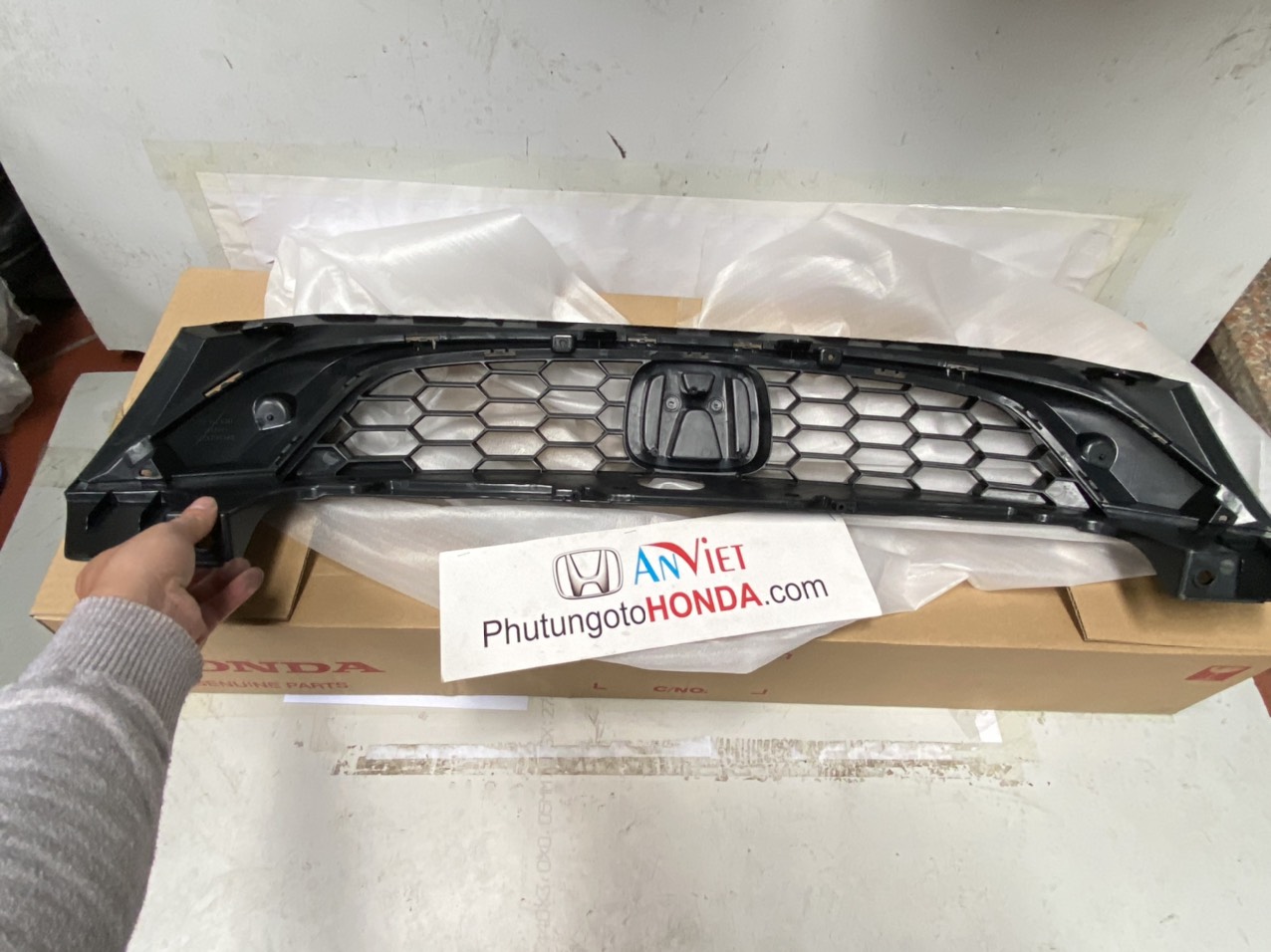 Lưới gió mặt ca lăng xe Honda CIVIC 2014-2015